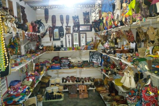 07-Days Murchison Falls, Queen Elizabeth & Gorillas Safari - Day 6: Gorilla trekking and your choice after the forest