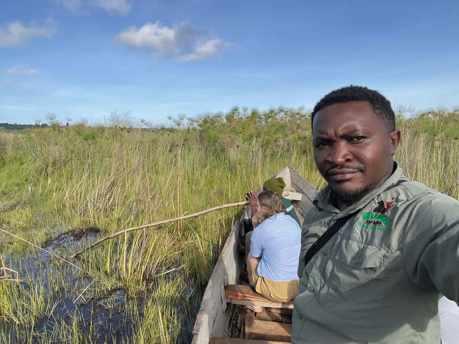 1-Day Mabamba Shoebill Birding Tour in Lake Victoria Entebbe - Changing to a smaller canoe in Mabamba Swamp