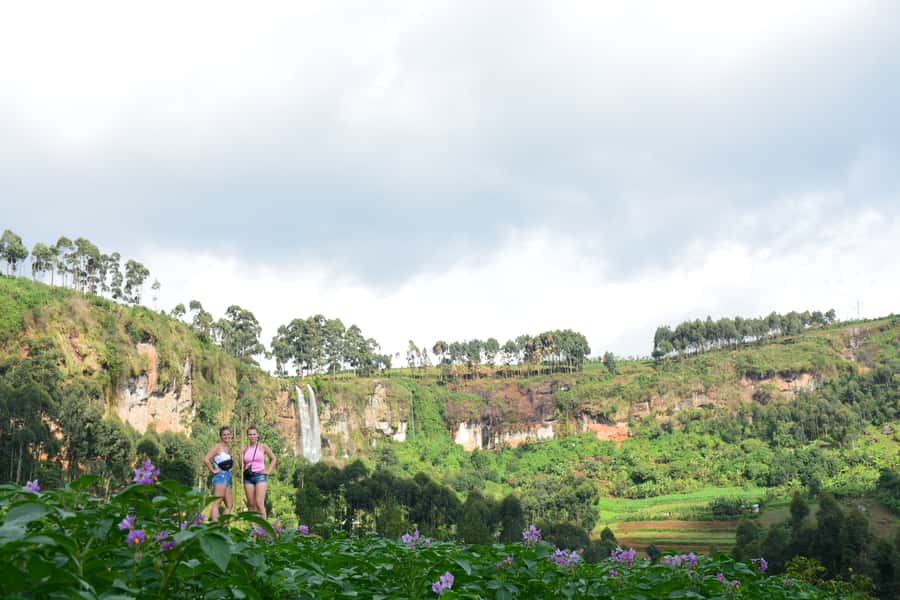 1 Day Sipi Falls Hike and Community Coffee Tour - Who should book this Sipi experience
