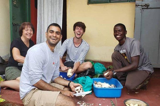 Cooking Class for Typical Ugandan Food in Kampala - Cooking Ugandan food from peeling to serving