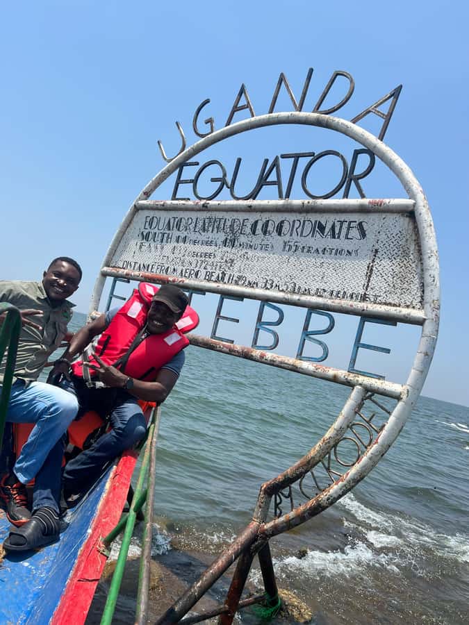Entebbe: Equatar Line Tour & Victoria Lake Sunset Boat Ride - Sunset light on the return journey