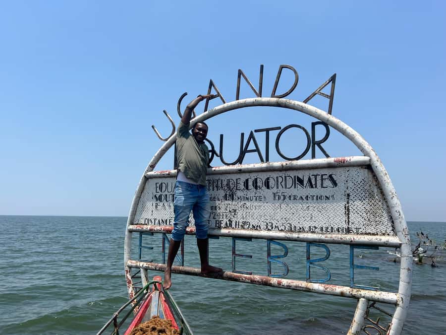 Entebbe: Equatar Line Tour & Victoria Lake Sunset Boat Ride - Timing, weather, and practical preparation