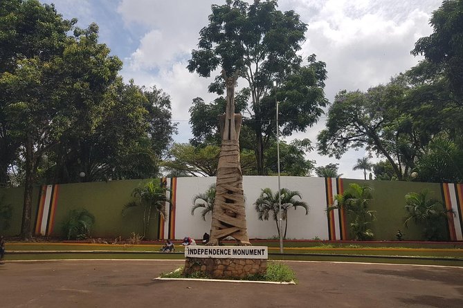Free Female Guided Walking Tours Kampala (3 Hours) - Old Taxi Park and Kampala’s movement