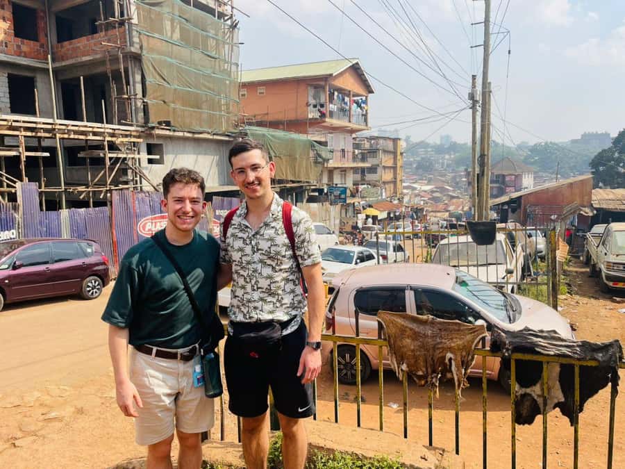 Kampala: City Guided walking sightseeing Tour - A 15-minute café break