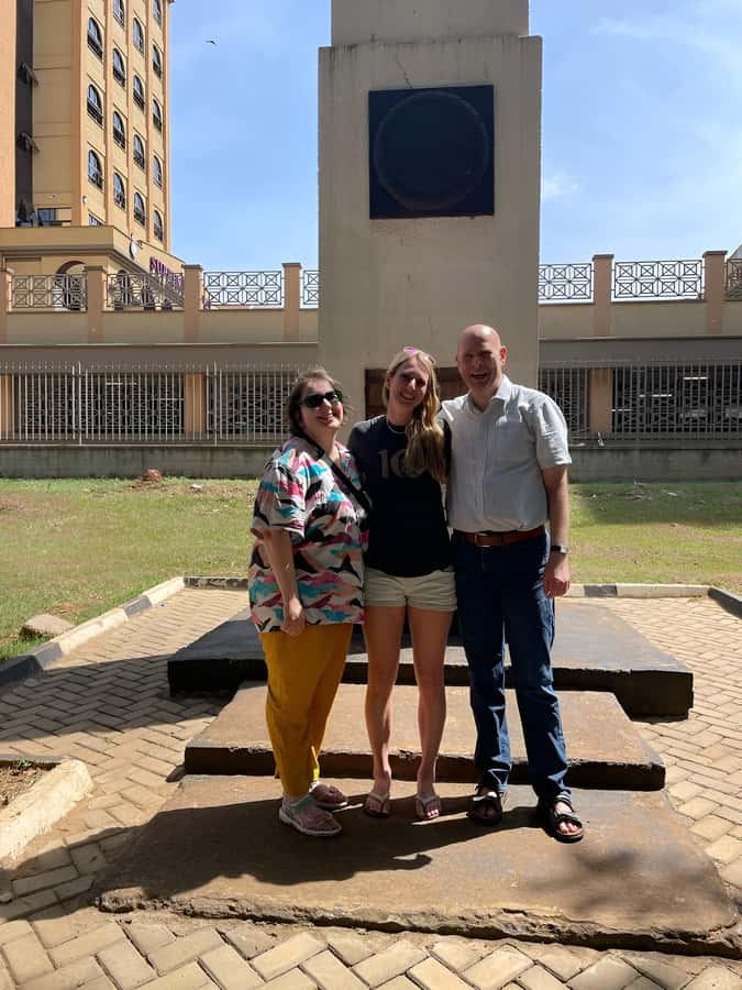 Kampala: City Guided walking sightseeing Tour - Old Taxi Park, where Kampala turns up the volume