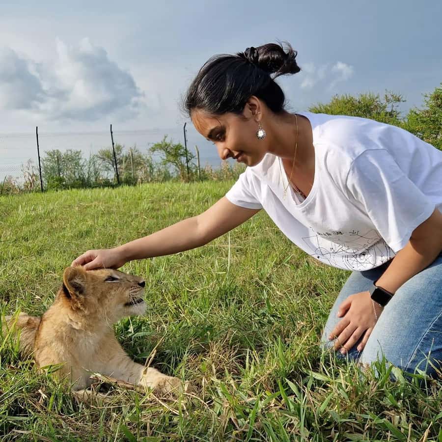 Kampala: Conservation Centre for Wildlife Guided Tour - A lion encounter close to Kampala