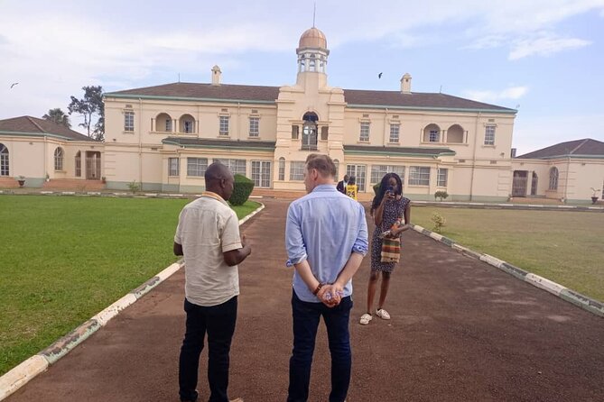 Kampala cultural tours - A small group with private transport