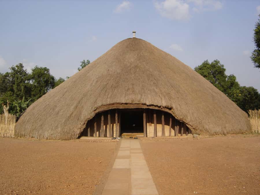 Kampala: Private Guided City Tour with vehicle Transfers - Lunch and the practical value of the price