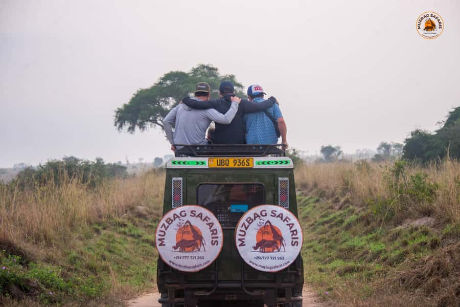 The Big5 3 Days Wildlife Adventure Experience in Uganda. - Murchison Falls, seen from the water and the trail